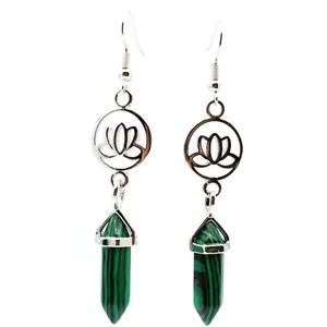 Orecchini a loto in argento con pendenti in cristallo di malachite esagonale verde