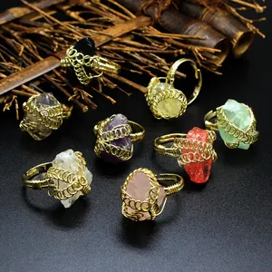 Anello Regolabile Bohemian Fatto a Mano Avvolto in Filo Cristallo Naturale Pietra Grezza per Donna Gioielli Etnici Vintage Regalo