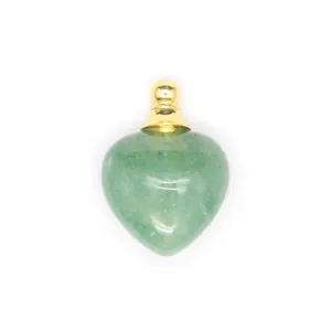 Piccolo ciondolo a forma di cuore in avventurina verde per oli essenziali con tappo oro