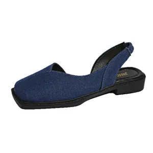 Sandali slingback in denim blu casual a punta quadrata chiusa con tacco basso