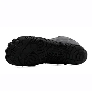 Semelle extérieure en caoutchouc noir antidérapante pour chaussures de randonnée