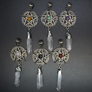 Set de colgantes de pentagrama vintage con piedras naturales y puntas de cuarzo claro
