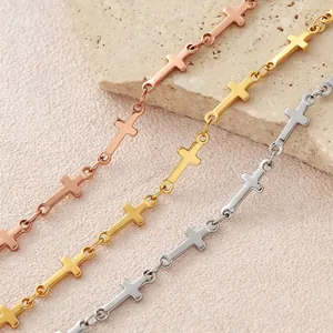 Minimalistische Edelstahl Kreuzarmbänder in Gold, Silber und Roségold.
