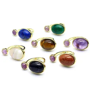 Variété de bagues vintage en or ornées de pierres d'oeil de tigre et de cristaux