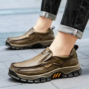 Men's outdoor casual leather shoes with non-slip thick sole for hiking and walking