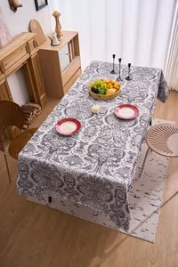Vintage ζακάρ τραπεζομάντιλο με κομψά ασπρόμαυρα φλοράλ σχέδια λαχούρι (paisley)