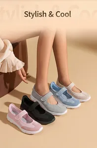 Detalle de cómodas zapatillas Mary Jane en cinco colores con malla superior transpirable
