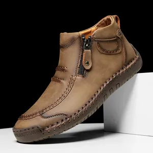 Braune handgenähte Martin Boots für Herren, Outdoor-Freizeitschuhe mit Reißverschluss