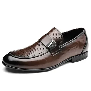 Mocassins en cuir perforé marron pour hommes chaussures de bureau d'été respirantes à enfiler