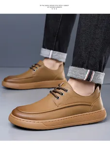 Classiche scarpe in pelle marrone business casual da uomo con suola retro morbida e traspirante