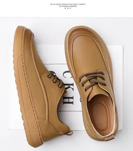 Vista dall'alto dettagliata di scarpe da uomo vintage in pelle marrone stile casual