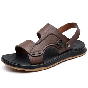Klassische Herren-Sommersandalen aus braunem Leder mit rutschfester schwarzer Sohle
