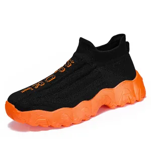 Atmungsaktive schwarz-orange gestrickte Socken-Sneaker für Herren und Damen zum Wandern
