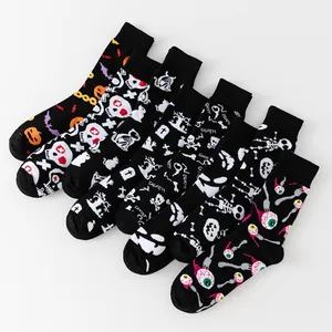 Halloween Socken Set mit verschiedenen Kürbis-, Totenkopf- und Geist-Motiven für Herren