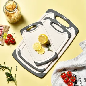 Set di 3 taglieri ecologici in paglia di grano con manici antiscivolo per cucina