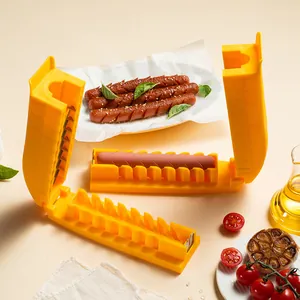 Coupe-saucisse manuel en plastique jaune pour créer des motifs en spirale créatifs