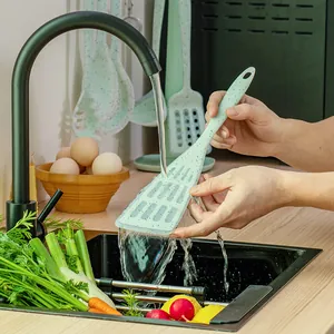 Set di utensili da cucina in silicone maculato verde menta, strumenti da cucina durevoli