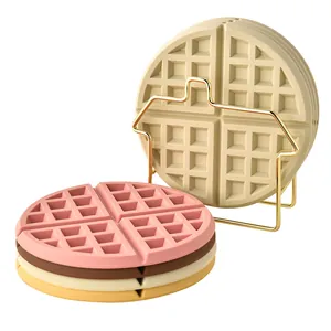 Waffle-shaped heat-resistant silicone coasters with house-shaped gold storage stand