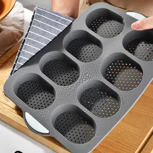 Stampo per pane ovale in silicone a 8 cavità con base perforata per cottura antiaderente