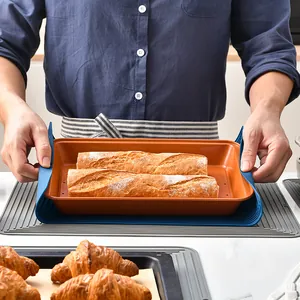 Nordic style blue silicone heat-resistant mat for kitchen baking and dining table