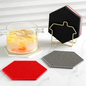 Heat Resistant Silicone Hexagonal Placemats Honeycomb Anti-Slip Insulation Pad For Pot Bowl Dish With Metal Storage Rack Kitchen Accessories