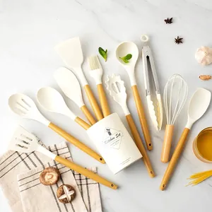 Silicone Kitchen Utensil Set With PP Handle Heat Resistant Non-Stick Cooking Tools Set Spatula Spoon Set Modern Home Accessories
