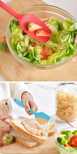 Vue détaillée de spatules en silicone colorées utilisées pour mélanger la salade et tartiner.