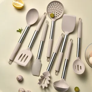 Set de 8 ustensiles de cuisine en silicone et acier inoxydable résistant à la chaleur
