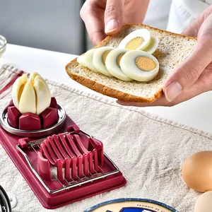 Cortador de huevos multifunción 2 en 1 para rodajas y gajos en la cocina
