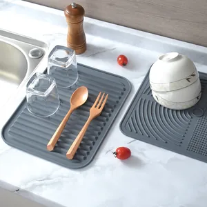 Moderne grijze siliconen keuken afdruipmat met hittebestendige en antislip golvende structuur