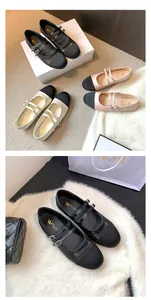 Dettaglio delle ballerine Mary Jane classiche con punta a contrasto e doppi cinturini.