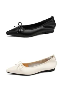 Eleganti ballerine a punta in stile francese con raffinato fiocco in nero e beige