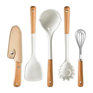 Juego de 6 mini utensilios de cocina de silicona con mangos de madera color blanco crema