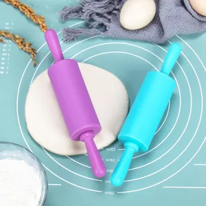 Professional silicone rolling pins with PP handles for dough and baking in two colors