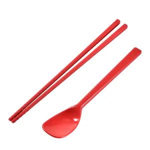 Set posate per bambini in silicone rosso con bacchette e cucchiaio alimentare