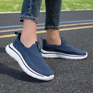 Cómodas zapatillas de marcha slip-on flyknit azules para mujer, deportivas ligeras