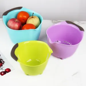 3er-Set bunte Kunststoff-Rührschüsseln mit ergonomischen Griffen und Ausgießern für die Küche