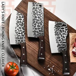 Set de 3 couteaux de cuisine forgés et martelés avec manches en bois ergonomiques