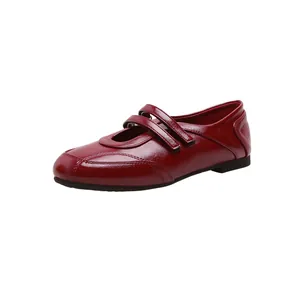 Rote Lackleder Mary Jane Ballerinas im französischen Stil mit doppeltem Klettverschluss