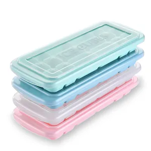 Vaschette per ghiaccio in silicone a 18 griglie con coperchio, set da 4 colori