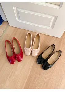 Collection of three colors of French bow-knot ballet flats with inner heightening.