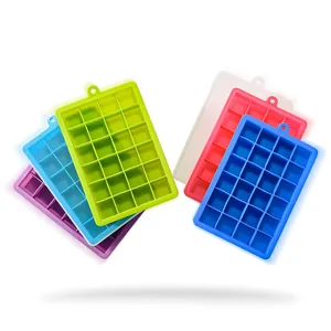 Vaschette per cubetti di ghiaccio in silicone a 24 fori con coperchi multicolore