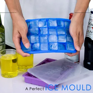 Stampo durevole per cubetti di ghiaccio in silicone alimentare a 24 fori con coperchio