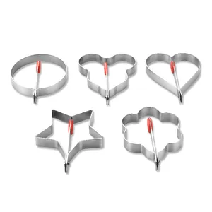 Set aus 5 Edelstahl-Eierringen in verschiedenen Formen für gesundes Frühstückskochen