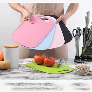Lot de planches à découper en plastique PP colorées pour fruits et légumes