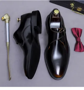 Élégantes chaussures à boucle en cuir poli haut de gamme pour homme, style business