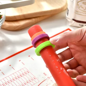 Rouleau à pâtisserie réglable en silicone avec anneaux pour une épaisseur de pâte précise