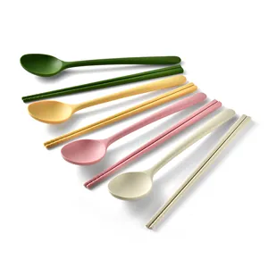 Tragbares farbiges Silikon-Löffel- und Stäbchen-Set für Zuhause und Reisen-Gebrauch