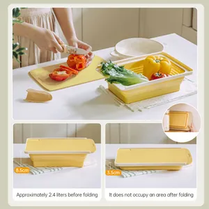 Detail showing collapsible kitchen basket set, 2.4L capacity, folded to 3.5cm thickness.