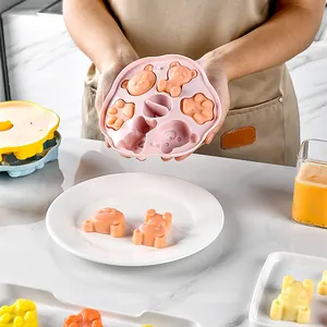 Pink silicone cartoon bear mold for making baby food supplements and jelly puddings